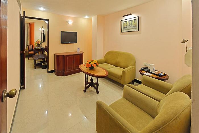 Hotel Aadithya By Tgi Chennai Eksteriør billede
